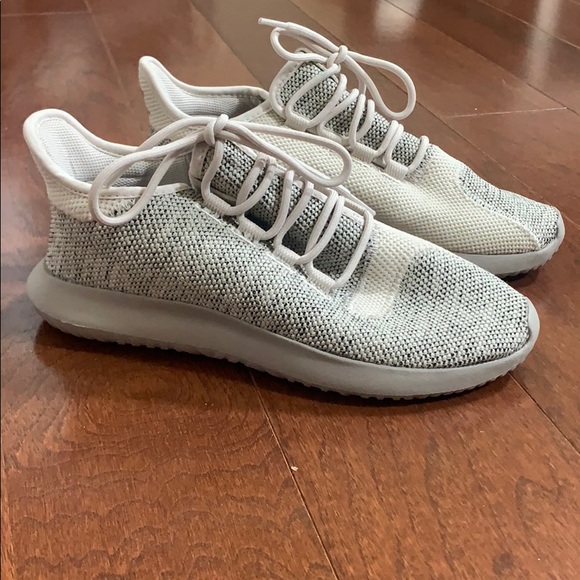 adidas Shoes - Adidas Tubular shoes